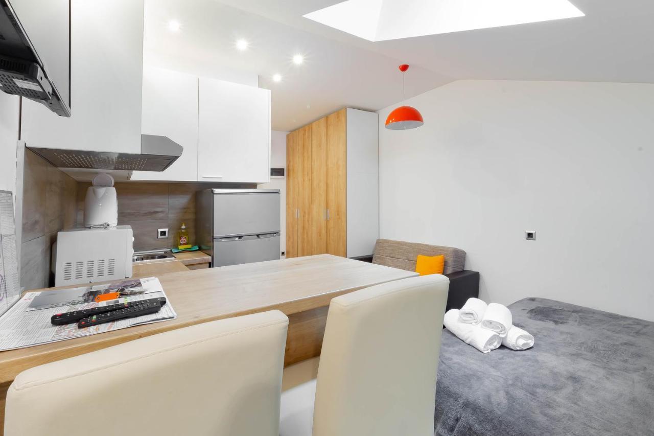 Apartments Pomerio Rijeka East Esterno foto
